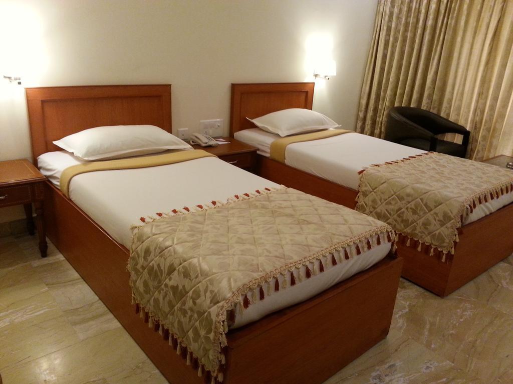Paramount Inn Sriperumbudur Rum bild